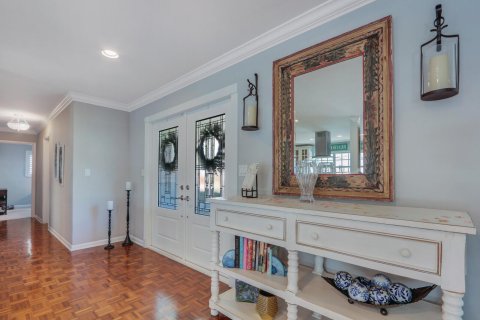House in West Palm Beach, Florida 3 bedrooms, 174.47 sq.m. № 2392921 - photo 17