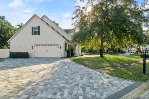House in Flagler Beach, Florida 6 bedrooms, 297.66 sq.m. № 1786785 - photo 10