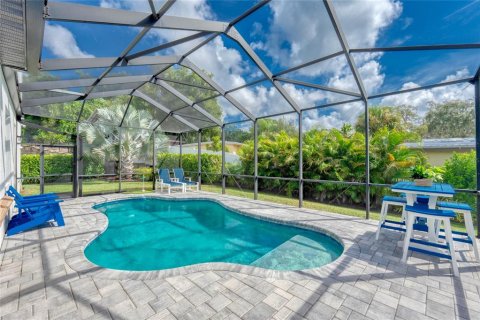 House in Tarpon Springs, Florida 4 bedrooms, 266.35 sq.m. № 1883946 - photo 17