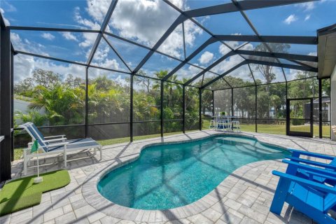 House in Tarpon Springs, Florida 4 bedrooms, 266.35 sq.m. № 1883946 - photo 21