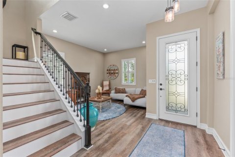 House in Tarpon Springs, Florida 4 bedrooms, 266.35 sq.m. № 1883946 - photo 24