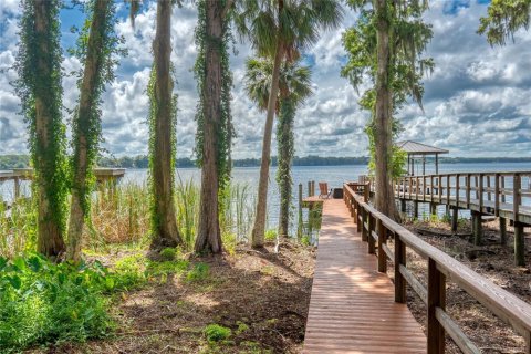 House in Tarpon Springs, Florida 4 bedrooms, 266.35 sq.m. № 1883946 - photo 4