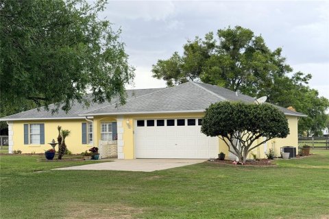 House in Summerfield, Florida 3 bedrooms, 147.81 sq.m. № 2141679 - photo 14