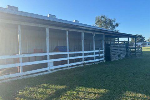 House in Summerfield, Florida 3 bedrooms, 147.81 sq.m. № 2141679 - photo 27