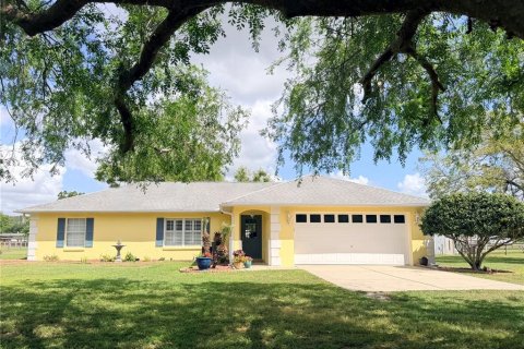 House in Summerfield, Florida 3 bedrooms, 147.81 sq.m. № 2141679 - photo 11