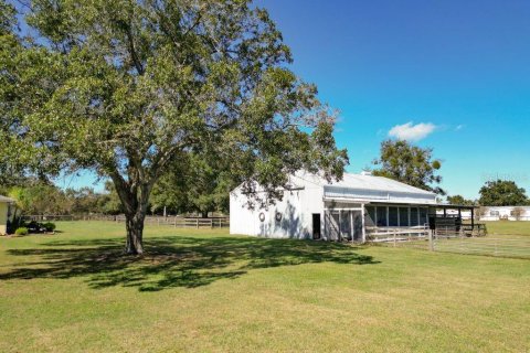 House in Summerfield, Florida 3 bedrooms, 147.81 sq.m. № 2141679 - photo 29