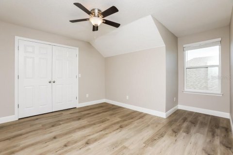 Casa en alquiler en Fruitland Park, Florida, 3 dormitorios, 152.92 m2 № 1914537 - foto 13