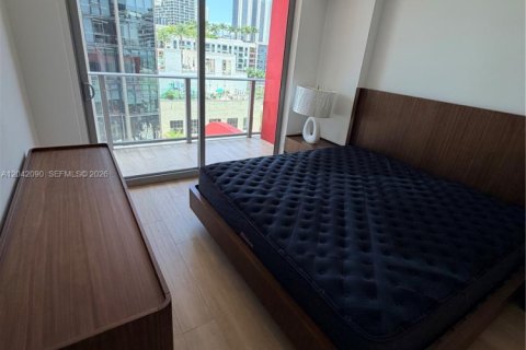 Condo in Miami, Florida, 1 bedroom № 2248401 - photo 6