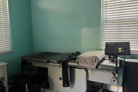 Propiedad comercial en venta en Fort Lauderdale, Florida № 2146887 - foto 21