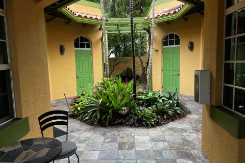 Propiedad comercial en venta en Fort Lauderdale, Florida № 2146887 - foto 26