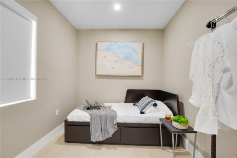 Снять в аренду виллу или дом в Майами, Флорида 3 спальни, 153.29м2, № 1959629 - фото 22