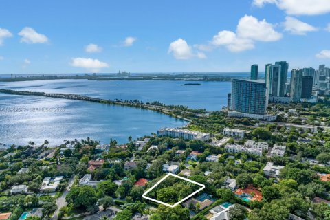 Снять в аренду виллу или дом в Майами, Флорида 3 спальни, 231.98м2, № 2005207 - фото 25