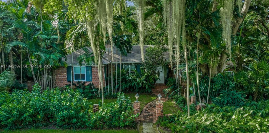 Дом в Майами, Флорида 3 спальни, 231.98м2 № 2005207