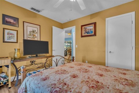 Villa ou maison à vendre à Tarpon Springs, Floride: 2 chambres, 96.15 m2 № 1549382 - photo 21