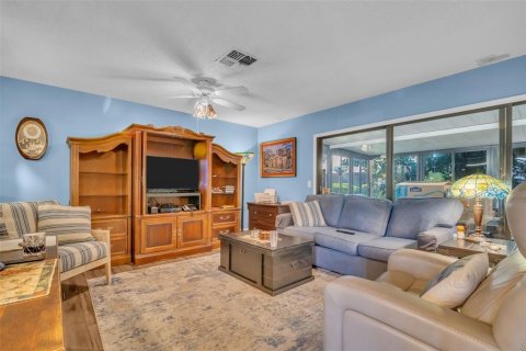 Villa ou maison à vendre à Tarpon Springs, Floride: 2 chambres, 96.15 m2 № 1549382 - photo 12