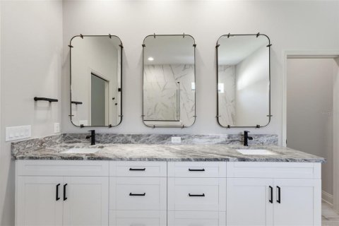 Casa en venta en Lakeland, Florida, 4 dormitorios, 226.68 m2 № 2418562 - foto 29