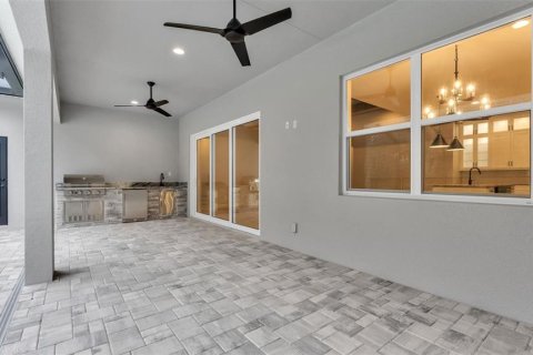 Casa en venta en Lakeland, Florida, 4 dormitorios, 226.68 m2 № 2418562 - foto 4