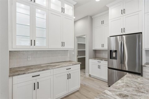 Casa en venta en Lakeland, Florida, 4 dormitorios, 226.68 m2 № 2418562 - foto 14