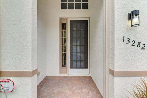 Villa ou maison à vendre à Port Charlotte, Floride: 3 chambres, 188.22 m2 № 1770991 - photo 4