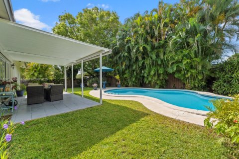 House in Palmetto Bay, Florida 3 bedrooms, 160.54 sq.m. № 1766306 - photo 23