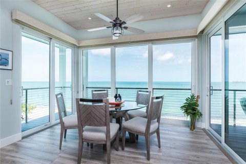 House in Captiva, Florida 4 bedrooms, 196.49 sq.m. № 1684946 - photo 21