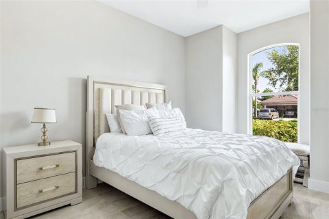 Villa ou maison à vendre à Sarasota, Floride: 2 chambres, 179.3 m2 № 2233726 - photo 20