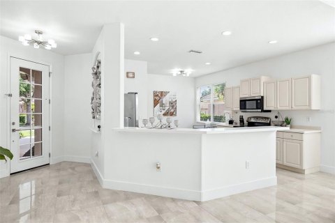 Villa ou maison à vendre à Sarasota, Floride: 2 chambres, 179.3 m2 № 2233726 - photo 9