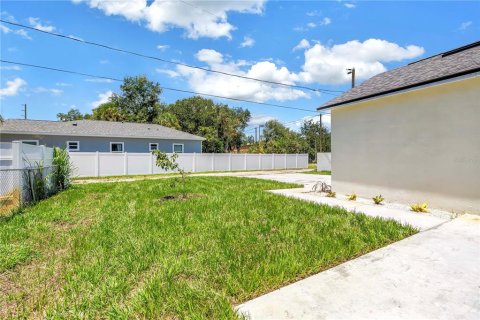 Villa ou maison à vendre à Saint Petersburg, Floride: 3 chambres, 141.49 m2 № 2235898 - photo 29