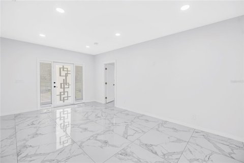 Villa ou maison à vendre à Saint Petersburg, Floride: 3 chambres, 141.49 m2 № 2235898 - photo 12