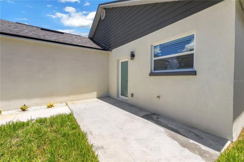 Villa ou maison à vendre à Saint Petersburg, Floride: 3 chambres, 141.49 m2 № 2235898 - photo 28