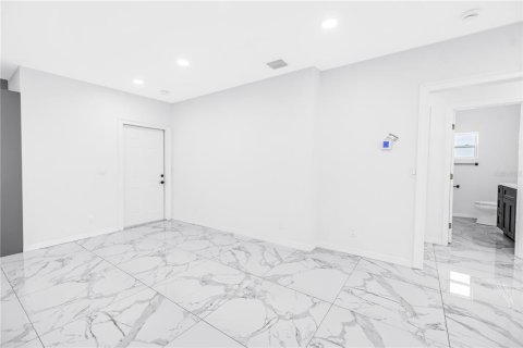 Villa ou maison à vendre à Saint Petersburg, Floride: 3 chambres, 141.49 m2 № 2235898 - photo 14