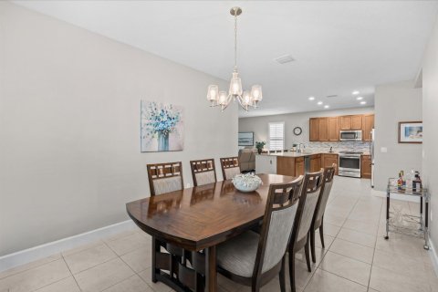 Casa en venta en Port St. Lucie, Florida, 3 dormitorios, 198.44 m2 № 2315704 - foto 8