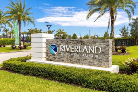 Casa en venta en Port St. Lucie, Florida, 3 dormitorios, 198.44 m2 № 2315704 - foto 27