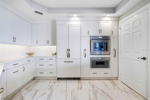 Condo in Fort Myers, Florida, 3 bedrooms  № 1609901 - photo 3