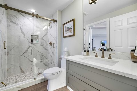 Condo in Fort Myers, Florida, 3 bedrooms  № 1609901 - photo 26
