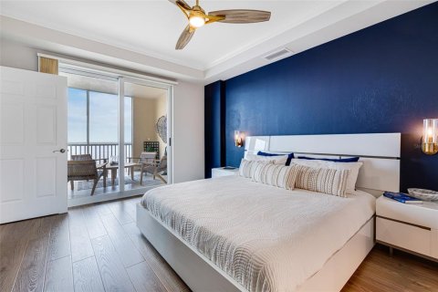 Condo in Fort Myers, Florida, 3 bedrooms  № 1609901 - photo 14