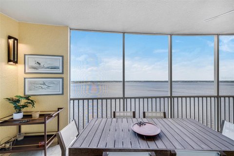 Condo in Fort Myers, Florida, 3 bedrooms  № 1609901 - photo 30