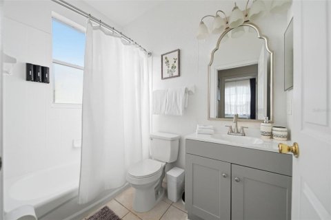Villa ou maison à vendre à Davenport, Floride: 5 chambres, 221.2 m2 № 2310424 - photo 17
