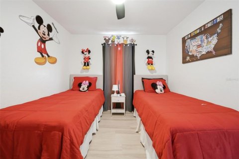 Villa ou maison à vendre à Davenport, Floride: 5 chambres, 221.2 m2 № 2310424 - photo 23