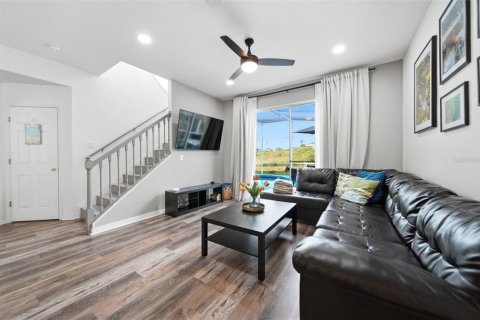 Villa ou maison à vendre à Davenport, Floride: 5 chambres, 221.2 m2 № 2310424 - photo 14