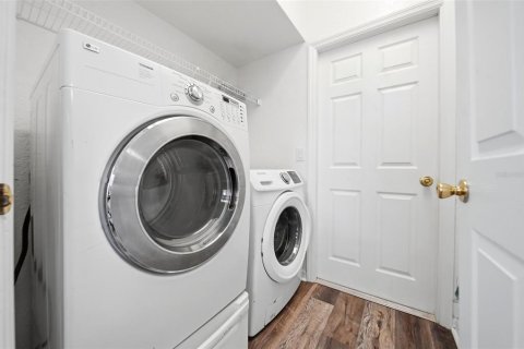 Villa ou maison à vendre à Davenport, Floride: 5 chambres, 221.2 m2 № 2310424 - photo 15