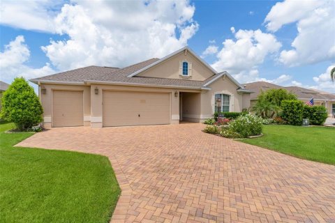 Casa en venta en The Villages, Florida, 3 dormitorios, 203.64 m2 № 2203633 - foto 2