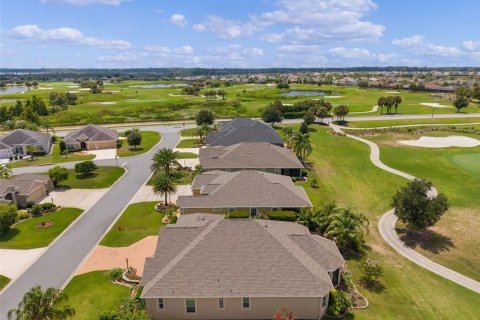 Casa en venta en The Villages, Florida, 3 dormitorios, 203.64 m2 № 2203633 - foto 17