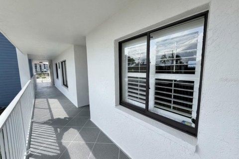 Copropriété à vendre à Port Richey, Floride: 2 chambres, 95.22 m2 № 2259159 - photo 6