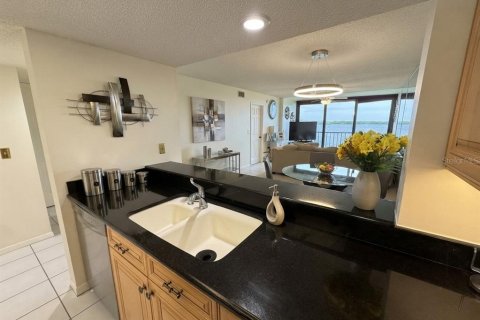 Copropriété à vendre à Port Richey, Floride: 2 chambres, 95.22 m2 № 2259159 - photo 10