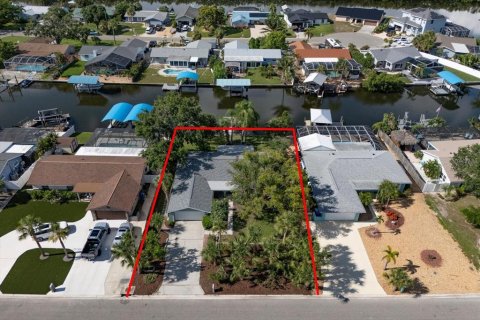 Casa en venta en Apollo Beach, Florida, 3 dormitorios, 147.71 m2 № 1813225 - foto 3