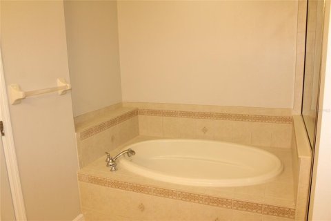 Condominio en alquiler en Orlando, Florida, 2 dormitorios, 188.59 m2 № 1551566 - foto 22