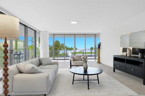 Condo in Key Biscayne, Florida, 4 bedrooms № 2082299 - photo 22
