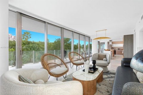 Condo in Key Biscayne, Florida, 4 bedrooms № 2082299 - photo 26