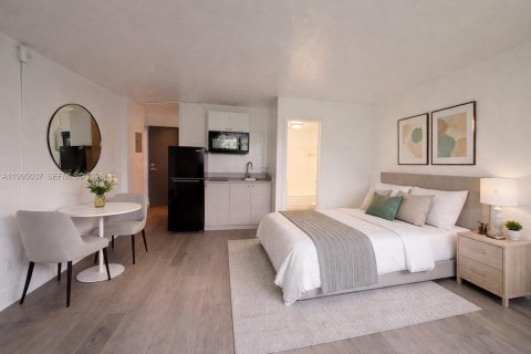 Appartement à louer à Miami, Floride: 2949.65 m2 № 2058908 - photo 4